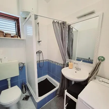 Apartment Nika Slatine