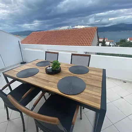 Apartment Nika *